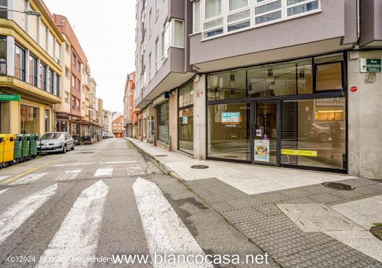  ¡Alquila tu Espacio Comercial en Desiderio Varela: Centro de Carballo a tu Alcance! - A CORUÑA 