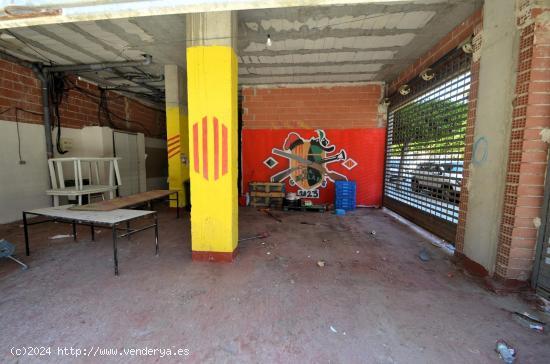 SE VENDE LOCAL COMERCIAL EN EL CENBTRO DE LA VILLA JOYOSA! SEVENDGROUP.COM! - ALICANTE