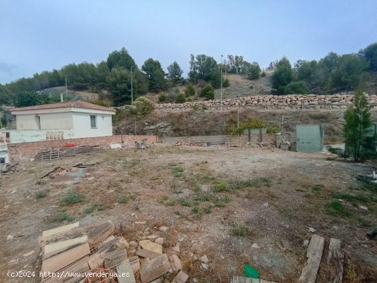 TERRENO URBANO 590 M2 EN ALMUÑECAR - GRANADA