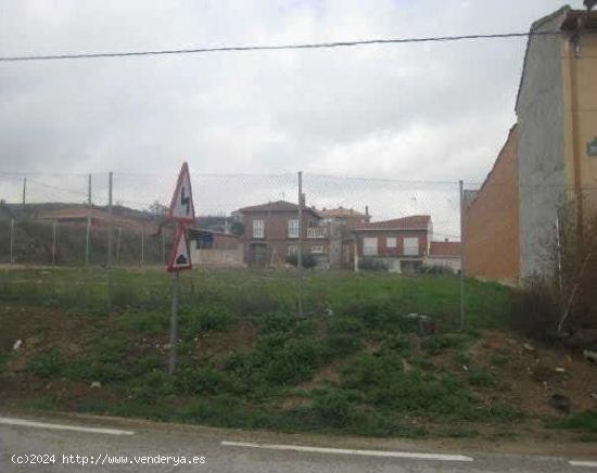 TERRENO URBANO EN TORTOLA DE HENARES, GUADALAJARA - GUADALAJARA