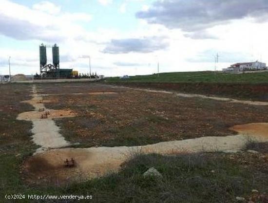 TERRENO URBANO EN FONTANAR, GUADALAJARA - GUADALAJARA