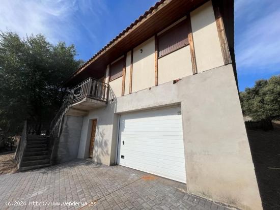 Chalet en la Urbanización Nuevo Mesones, El Casar, Guadalajara. - GUADALAJARA