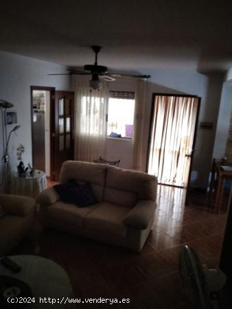  Se vende casa con Parcela - MURCIA 