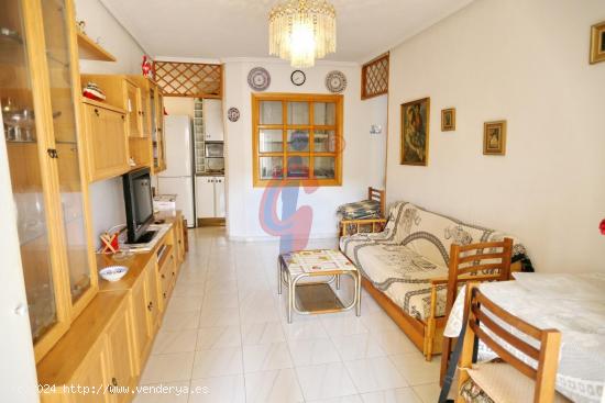 Apartamento de 2 dormitorios con 1 baño y plaza de garaje en zona Masymas. - ALICANTE