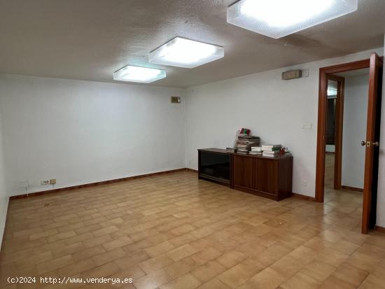 LOCAL COMERCIAL EN VENTA - VALENCIA