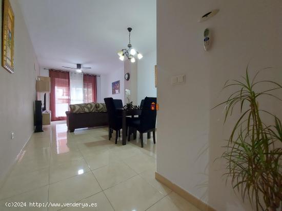 ENCANTADORA VIVIENDA CON PATIO, BALCÓN...¡¡Y EN BUENA ZONA!! - VALENCIA