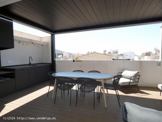 Exclusiva vivienda en venta con 270m2 situada en pleno centro de Elda- Plaza Castelar - ALICANTE