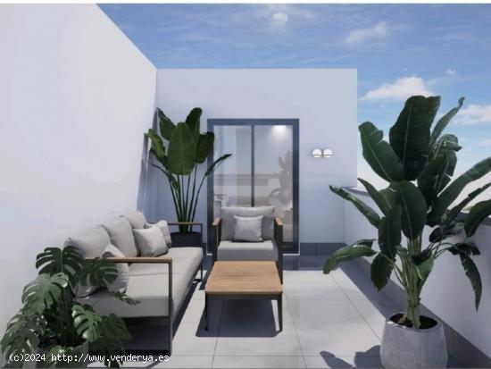 PLANTA BAJA DE 4 DORMITORIOS DE 110M2 CON TRASTERO - ALICANTE