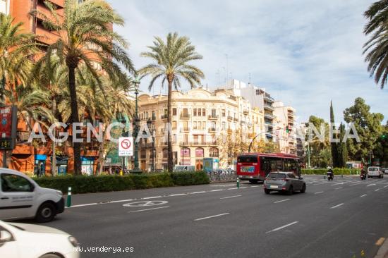 Plaza de garaje en venta en Ruzafa - VALENCIA