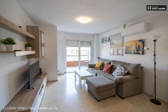 Piso de 3 habitaciones en alquiler en Algirós - VALENCIA