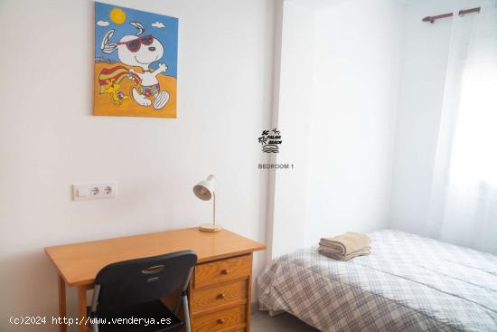 Habitación en piso compartido en Palma - BALEARES