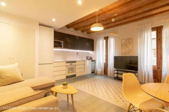 Apartamento entero de 3 habitaciones en Barcelona. - BARCELONA