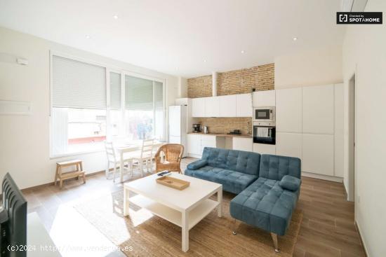 Apartamento de 2 dormitorios en alquiler en L'Eixample - VALENCIA