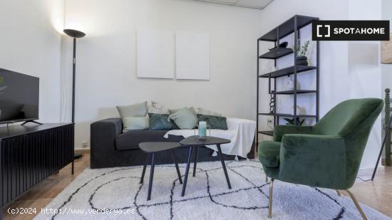 Apartamento de 2 dormitorios en alquiler en Extramurs - VALENCIA