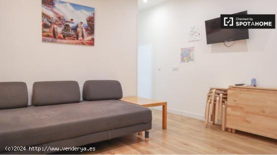 Apartamento de 2 dormitorios en alquiler en Centro - MADRID