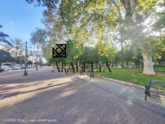 IMPRESIONANTE PLAZA DE GARAJE EN PLENO CENTRO DE CÓRDOBA!!! - CORDOBA