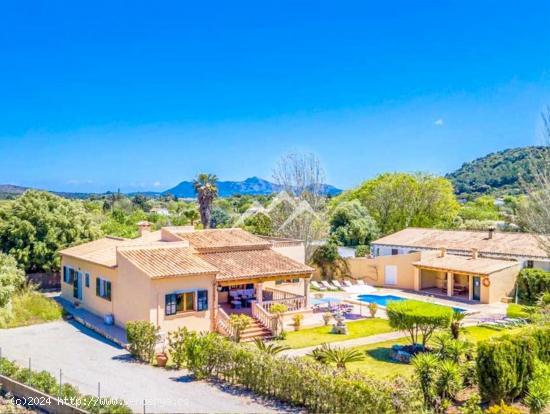  Finca rústica con licencia turística e imponentes vistas a la Tramontana - BALEARES 