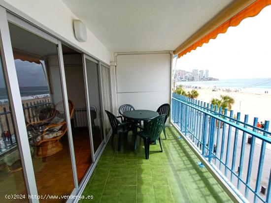 PISO DOS HABITACIONES EN PLAYA LEVANTE CON GARAJE INCLUIDO! - ALICANTE