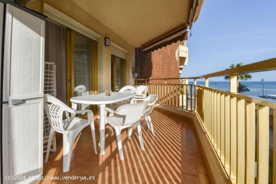 SE ALQUILA HASTA JUNIO PISO 2 DORMITORIOS 2 BAÑOS VISTAS AL MAR - MALAGA