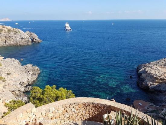 Villa de Lujo con Acceso Privado al Mar  en Porroig, Ibiza - BALEARES