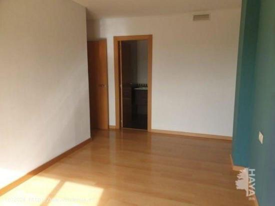 Piso en venta en calle Flix - TARRAGONA