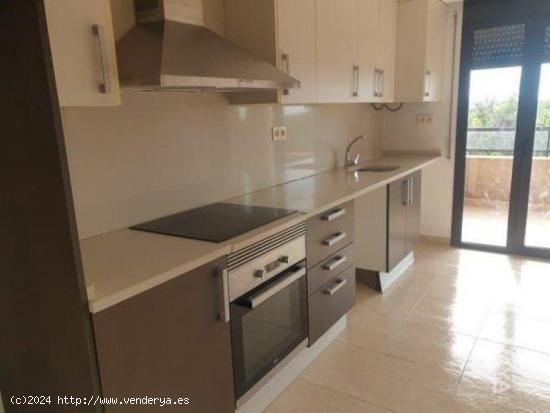  Piso en venta en calle Flix - TARRAGONA 