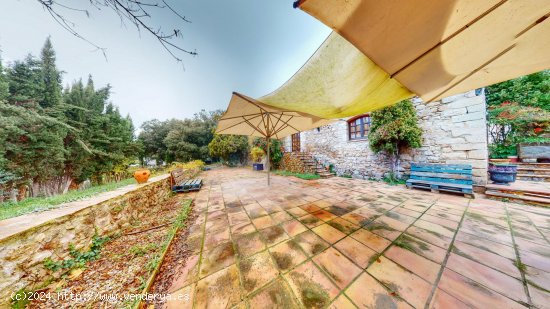 Masia en venta  en Sant Julià de Ramis - Girona