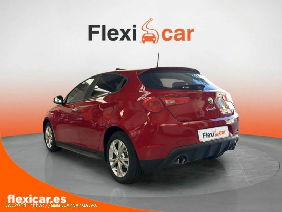 Alfa Romeo Giulietta 1.6 JTDm 105cv Progression - 5 P - Sabadell