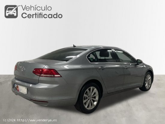 Volkswagen Passat Advance 1.6 TDI 88kW (120CV) - Córdoba