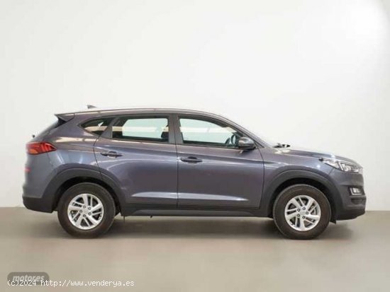 Hyundai Tucson 1.6 GDI SLE 4x2 de 2019 con 30.400 Km por 19.990 EUR. en Cadiz