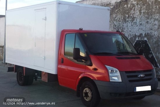  Ford Transit 330S 115CV 6V de 2010 con 177.471 Km por 8.926 EUR. en Salamanca 