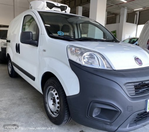 Fiat Fiorino 1.3 ISOTERMO CON FRIO de 2018 con 181.000 Km por 11.157 EUR. en Sevilla