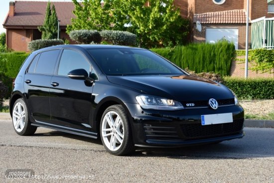  Volkswagen Golf VOLKSWAGEN GOLF GTD 2.0 TDI 184 CV BMT 5P. de 2015 con 27.745 Km por 22.900 EUR. en  