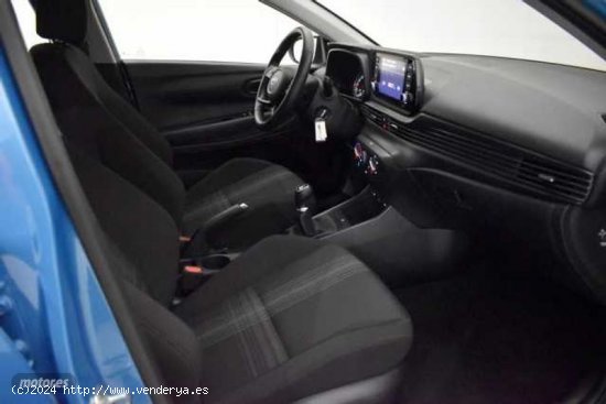 Hyundai Bayon 1.2 MPI Klass de 2023 con 17.072 Km por 15.900 EUR. en Zaragoza