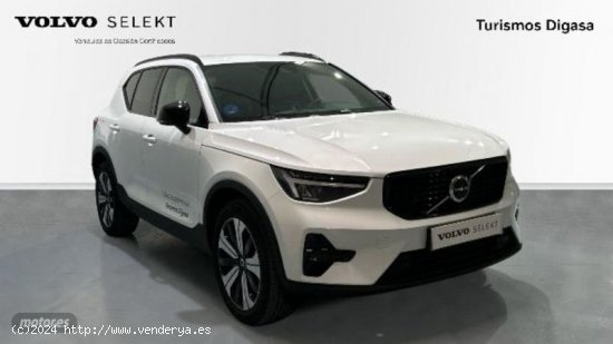 Volvo XC40 XC40 RECHARGE  T5 HIBRIDO ENCHUFABLE PLUS DARK  GASOLINA de 2023 con 13.486 Km por 47.500