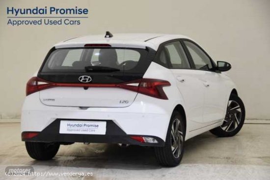 Hyundai i20 1.0 TGDI Klass 100 de 2023 con 5.180 Km por 18.800 EUR. en Toledo