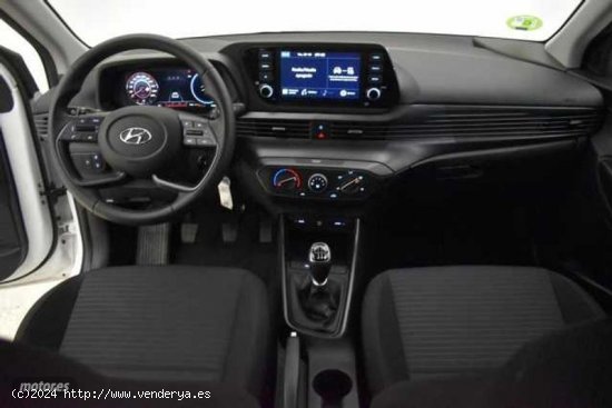 Hyundai i20 1.0 TGDI Klass 100 de 2023 con 5.180 Km por 18.800 EUR. en Toledo