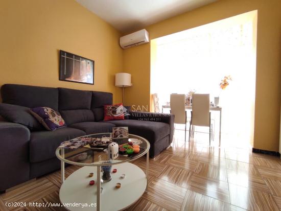  SE VENDE PISO EN NOVELDA ZONA GLORIETA  PRIMERO SIN ASCENSOR CON PATIO. - ALICANTE 