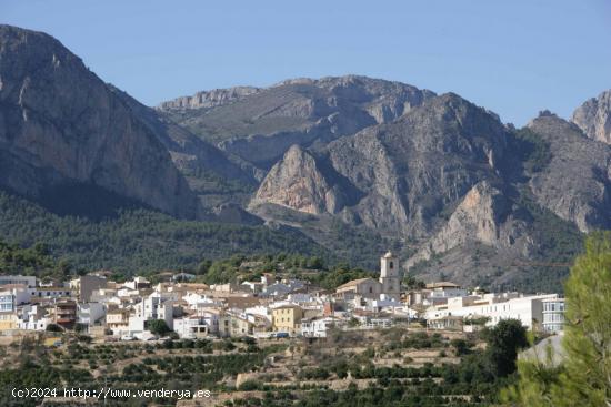 Solar URBANO en La Nucia de 750 m2 - ALICANTE