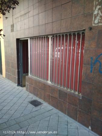 Urbis te ofrece un local en venta en Carmelitas, Salamanca - SALAMANCA