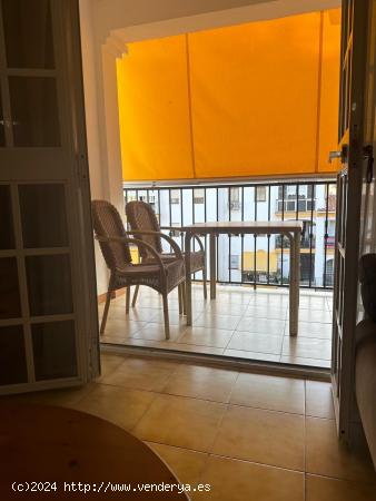 Acogedor apartamento situado a 100 metros de la playa en Benalmádena. - MALAGA