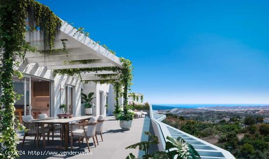 ÁTICO RODEADO POR SUS 185M2 DE TERRAZAS 360º, CON IMPRESIONANTES VISTAS AL MAR Y LA MONTAÑA. - MA