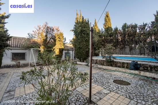 Casa con Parcela en Cájar - GRANADA