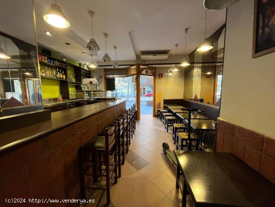 ¡LOCAL COMERCIAL EN VENTA - CAFETERÍA MONTADA EN REUS! - TARRAGONA