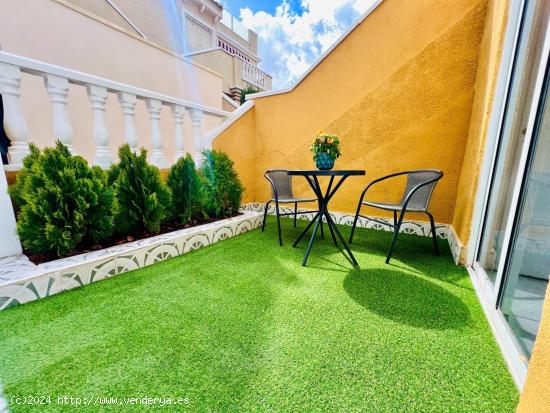 Bungalow planta baja de 2 dormitorios y jardín, REFORMADO! - ALICANTE