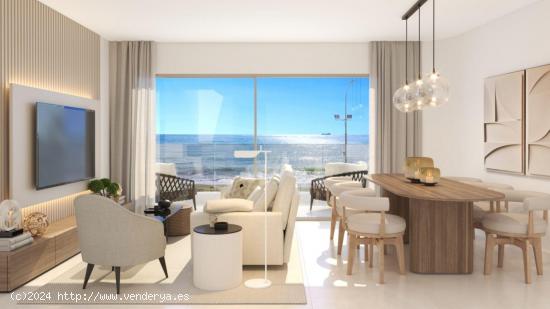 Impresionante triplex a estrenar en primera linea de playa en el Limonar - MALAGA