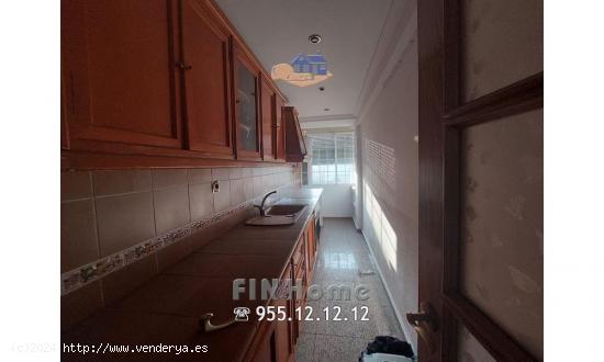 Espacioso y Luminoso Piso en Venta en Camas, Sevilla - SEVILLA