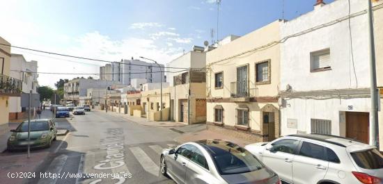 Casa en Calle Cuesta del Matadero - CADIZ