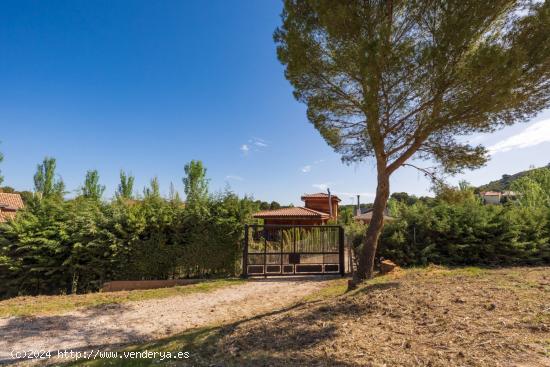 Preciosa parcela ideal para hacer una casa de madera para pasar fines de semana o vacaciones. - GRAN