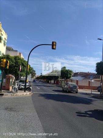 Casas a la venta junto a Emilio Thuiller - MALAGA